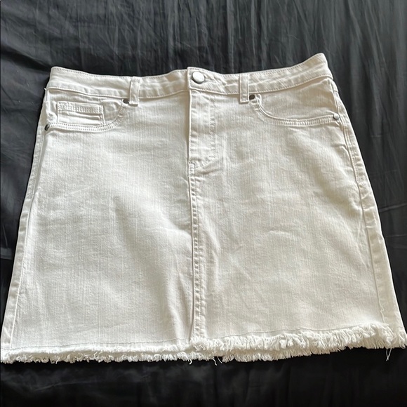 1822 Denim White A-Line Mini Skirt Casual - Picture 1 of 3